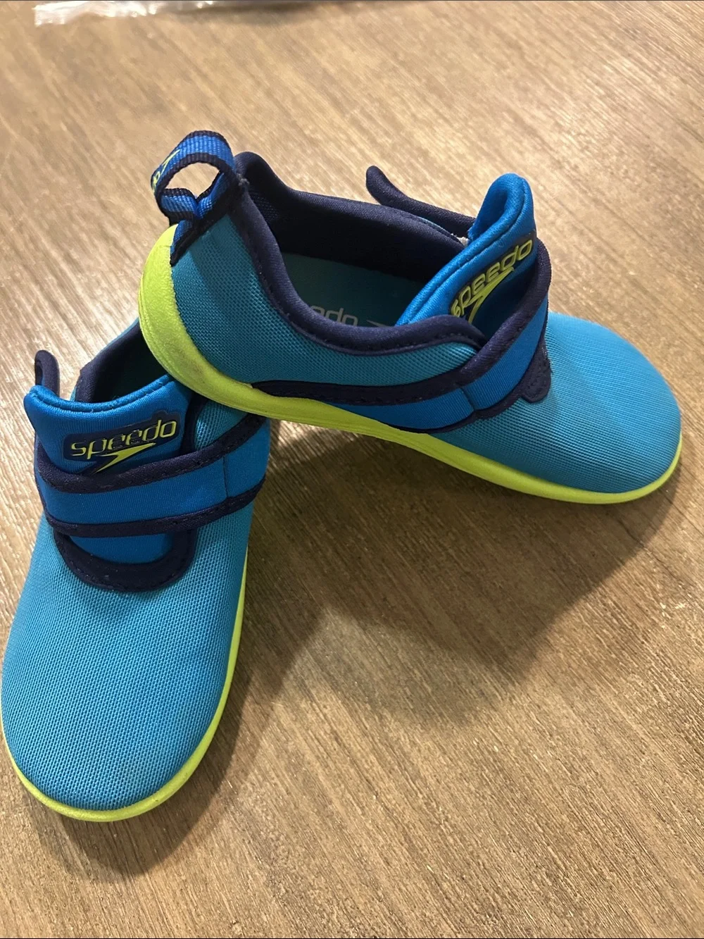 Speedo Kids Blue and Navy Lime-Trim Water Shoes, Size 9/10, Gently Used.